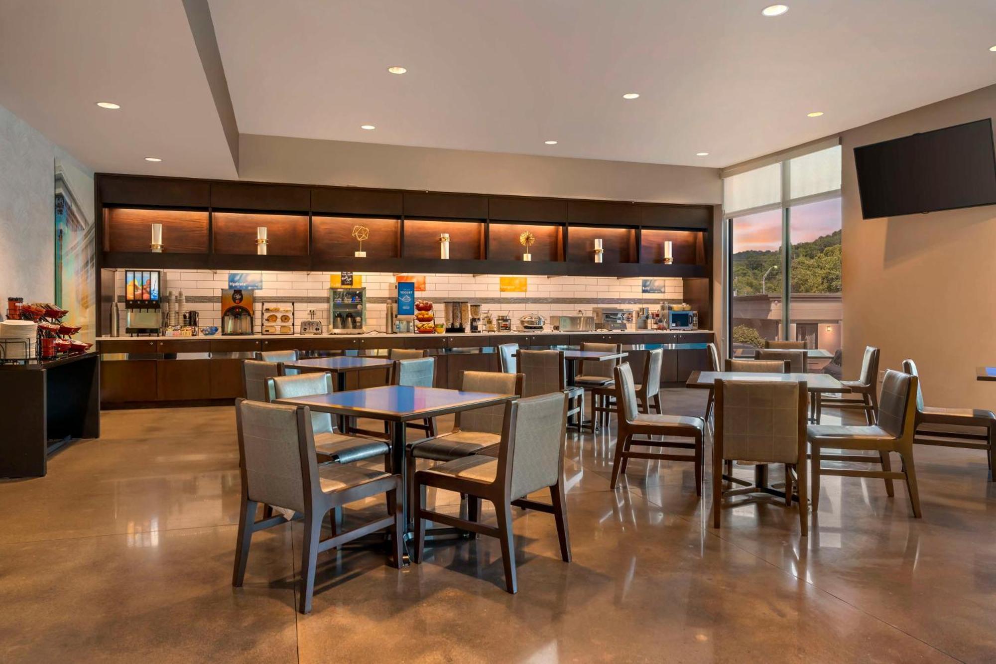 Glo Hotel Asheville-Blue Ridge Parkway Εξωτερικό φωτογραφία